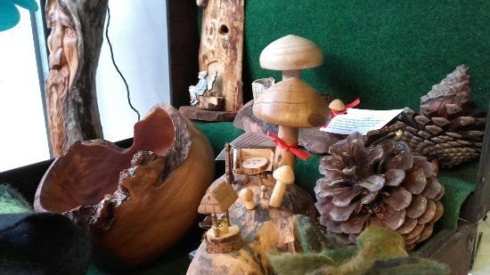 Local Hands Art Gallery & Gift Shop